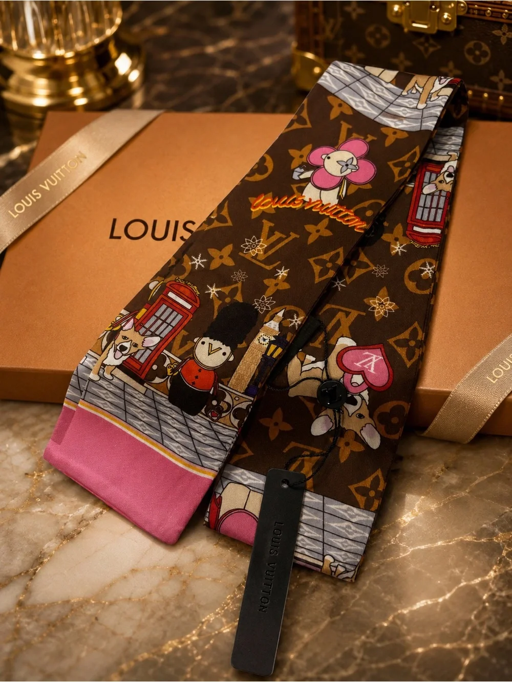 BAG TIE - Picture 1 of 4